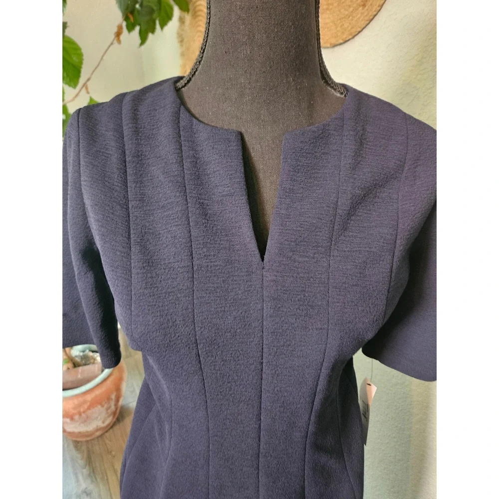 Maggy London Navy Blue Textured‎ Crepe Fit and Flare Dress Classic Size 6 NEW